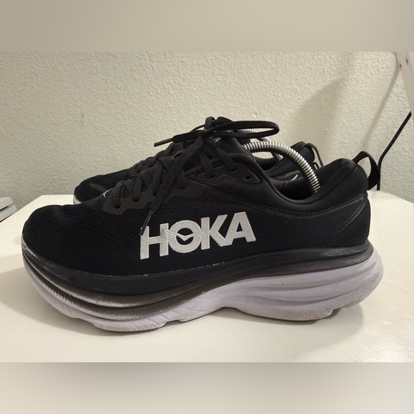 Hoka Bondi 8 Men's Black Athletic Shoes - Picture 2 of 10